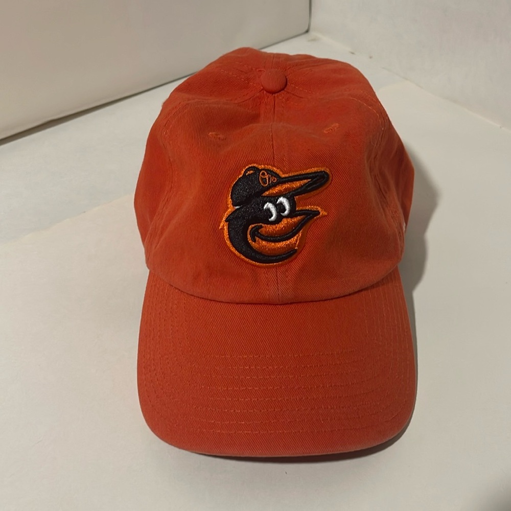 Like new Baltimore Orioles adjustable cap hat NICE!